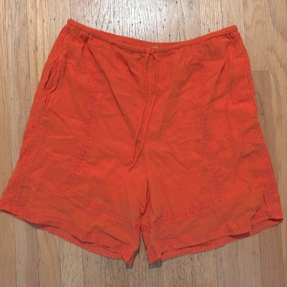 NWOT Free People orange gauze and lace detail Shorts - M